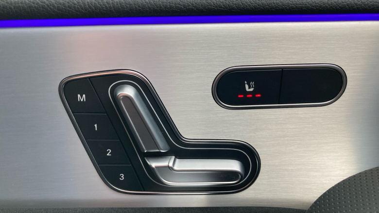 Mercedes-Benz CLA 250e AMG Line Premium + Night Ed 4dr Tip Auto Saloon